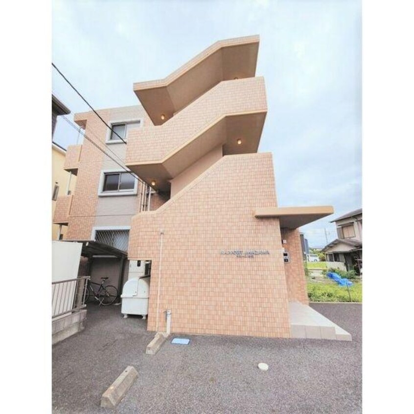  ラポール今沢