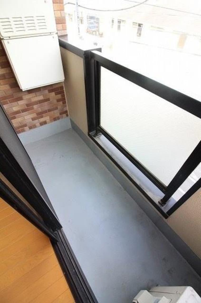  ウィン・ロイヤルプラザ加藤学園前