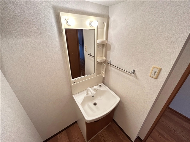  ローズガーデン長塚I