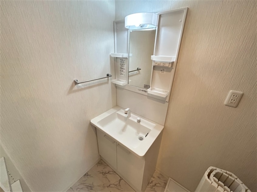  リベラエレンシア