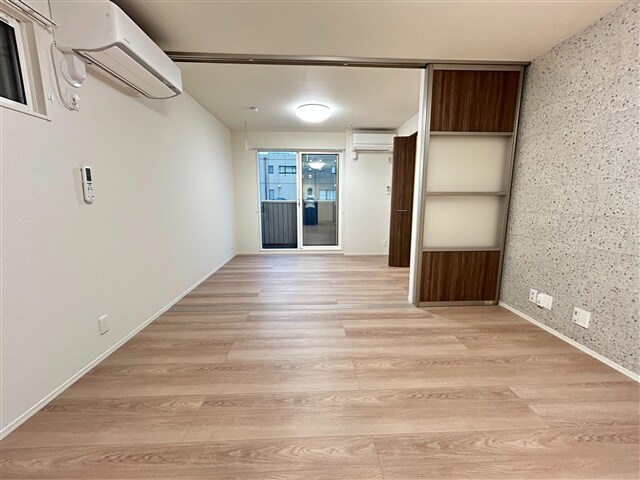  D-Crinum 本田町