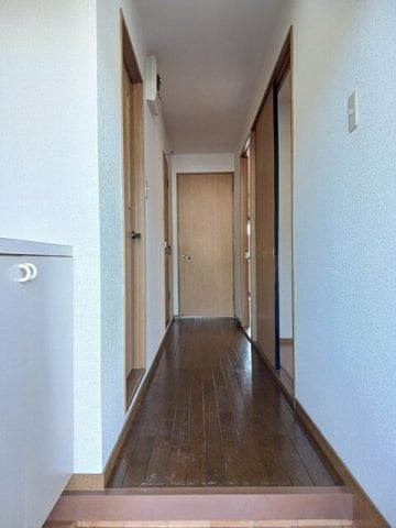  ニューマリッチイシカワ弐号館