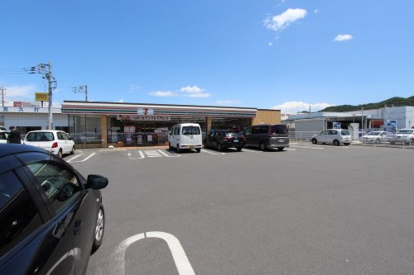 セブンイレブン 足利東山店(コンビニ)まで481m JAJAハイツ