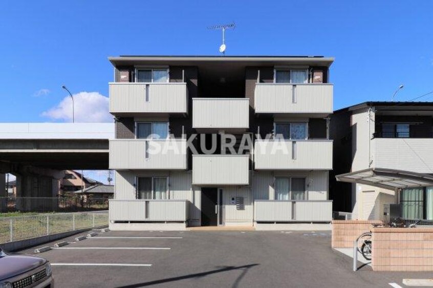  OTT'S「オッツ」