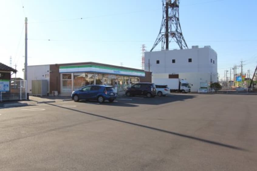 ファミリーマート 足利福居町店 749m TT 「Annex(アネックス)」