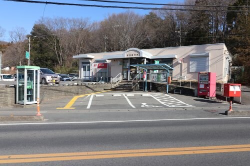 富田郵便局 5285m 近藤方貸家