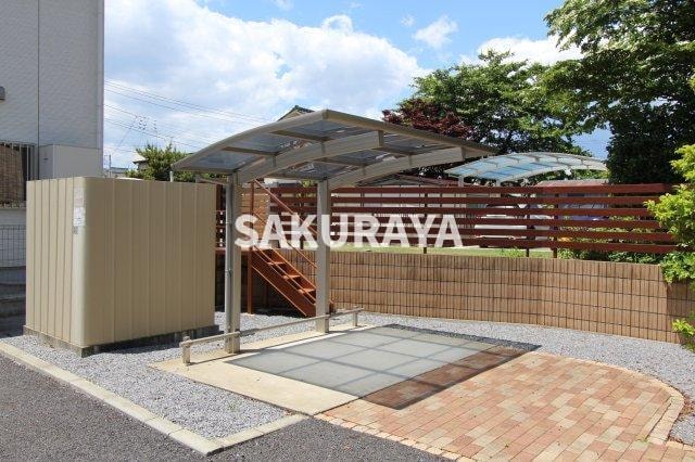 駐輪場 バジルガーデン