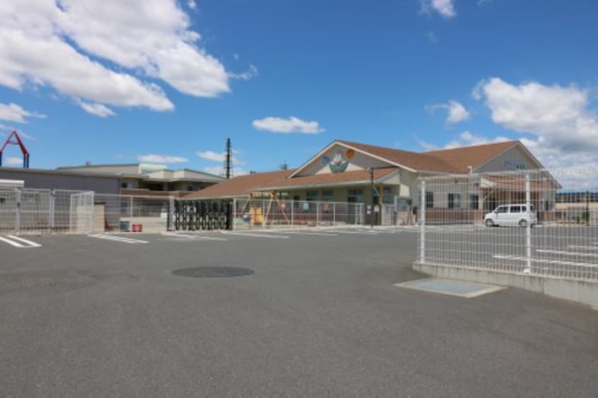 ふくい保育園(幼稚園/保育園)まで907m バジルガーデン