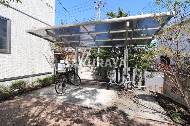 駐輪場 ルーチェガーデン