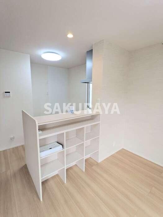 室内物干し付きで雨の日の洗濯もラクラク！ メゾンサンライズ