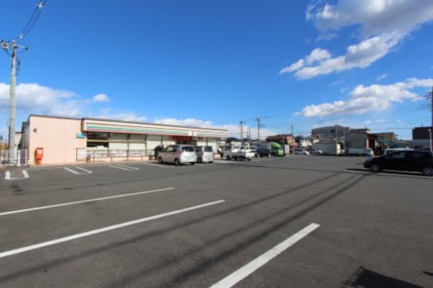セブンイレブン 足利工大高校通り店(コンビニ)まで611m コスタデルソーレ