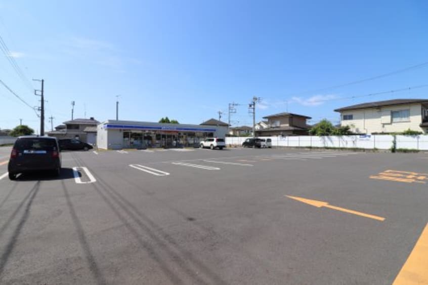 ローソン 足利上渋垂町店(コンビニ)まで320m ラフォーレ福居12