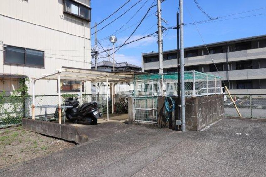 ゴミステーション 高雄ハイツ