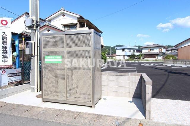 敷地内ゴミステーション セジュール富久