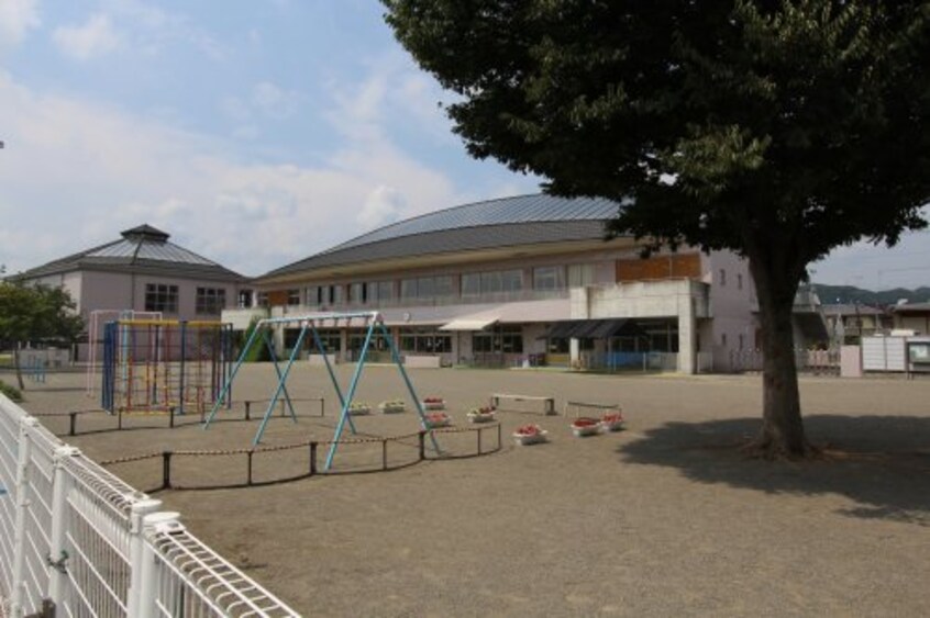 足利市山川保育所(幼稚園/保育園)まで842m ファーストハイツ