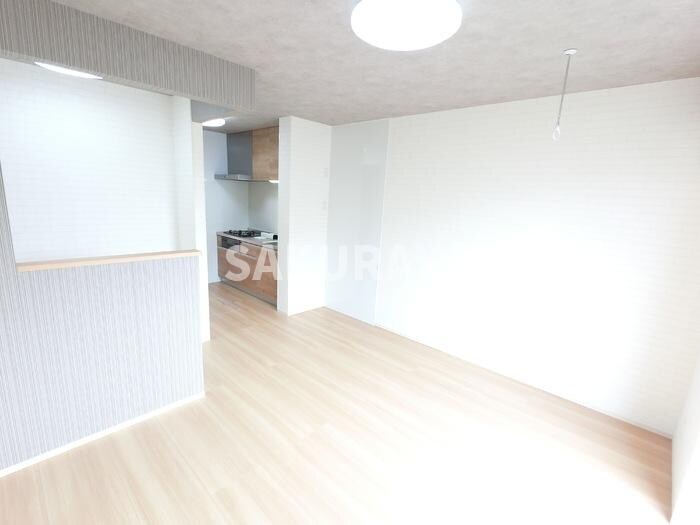  マロニエジャルダン Ｂ