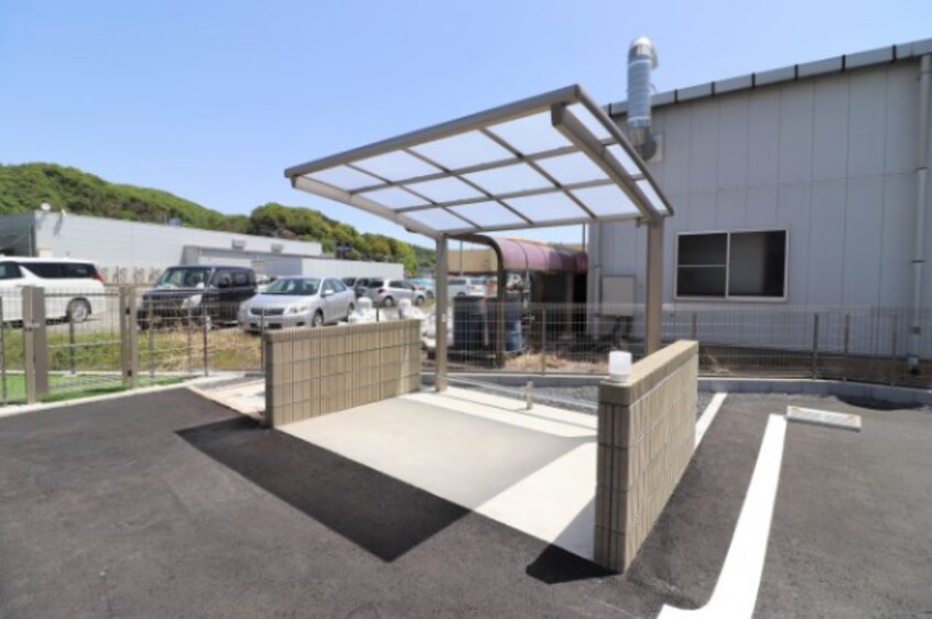 駐輪場 Petite Fleur「プチフルール」