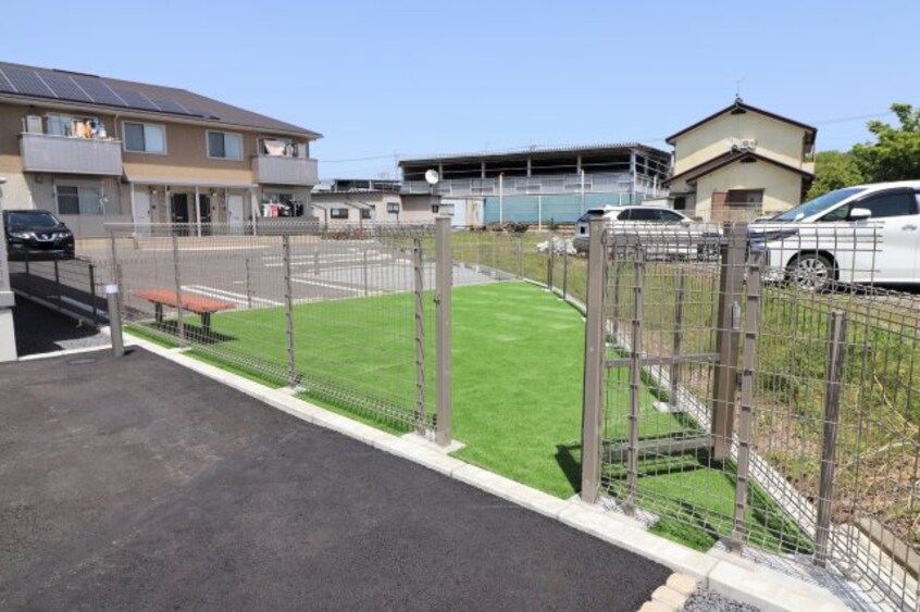 ドッグラン Petite Fleur「プチフルール」