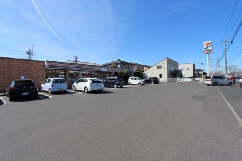 セブンイレブン 足利山川町店 1162m Petite Fleur「プチフルール」