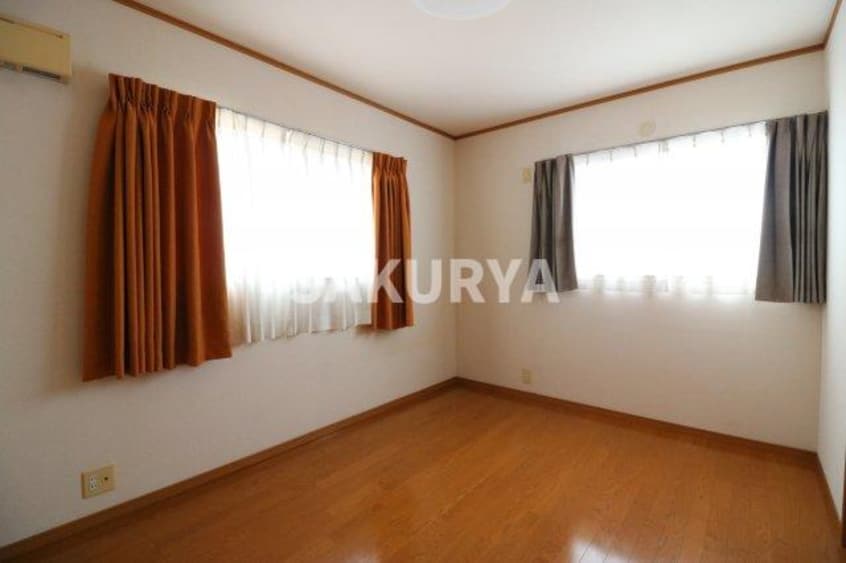 現況と異なる場合があります。 パピオン