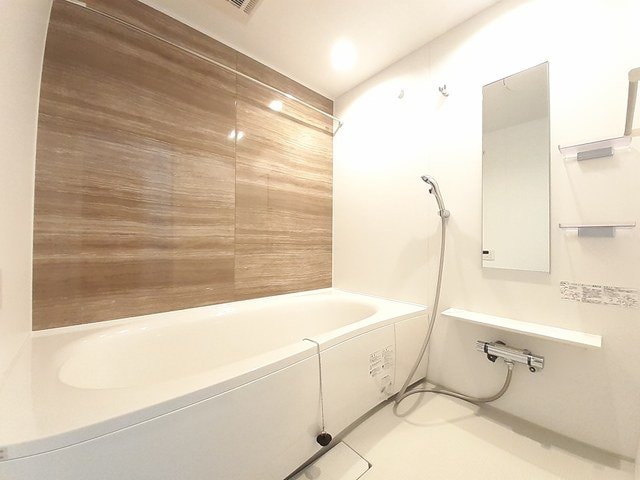 日々の疲れを癒すお風呂付です プロムナード