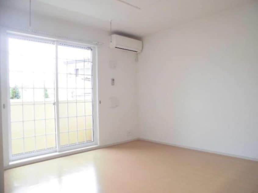 おしゃれな居間です ベルデ　ブリッサⅠ