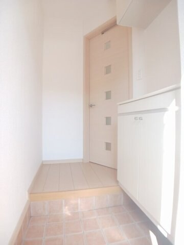 シンプルで使いやすい玄関です グレイスＭ