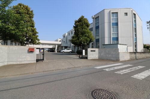足利市立毛野南小学校(小学校)まで1082m サンシャインハイツ