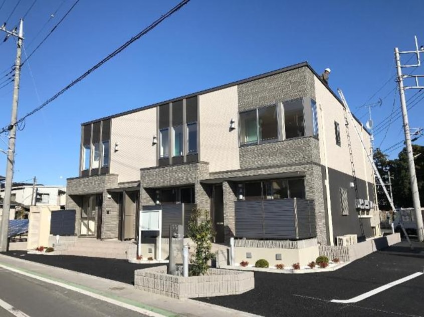 外観写真（昼） ヴィエナ