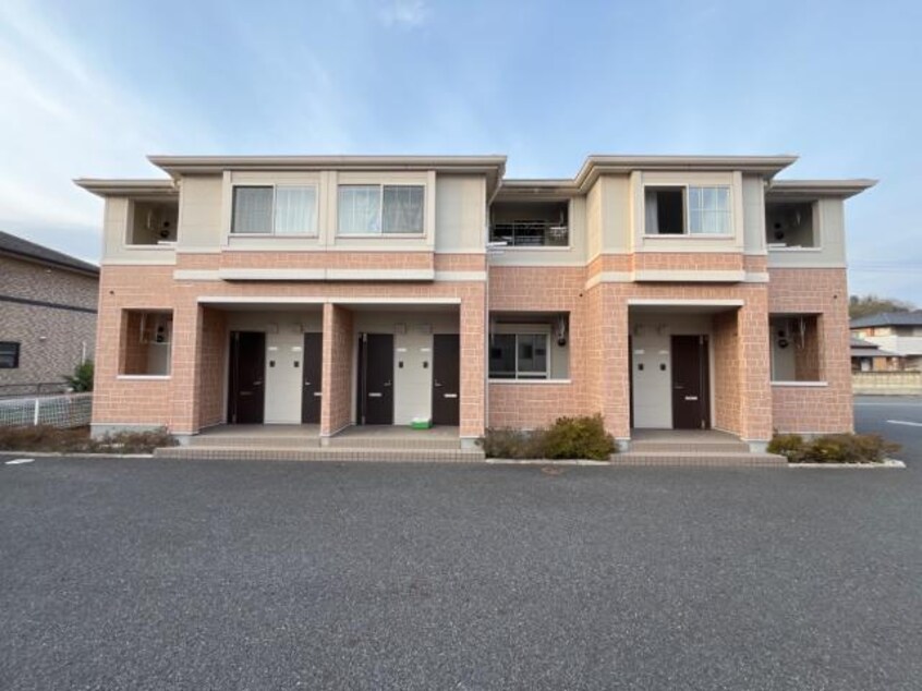 外観写真（昼） アンダンテ