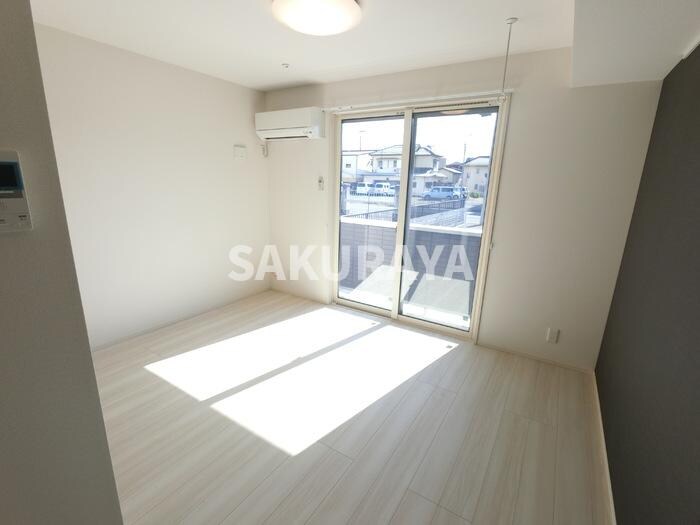  Mil AmoreE「ミルアモールE」