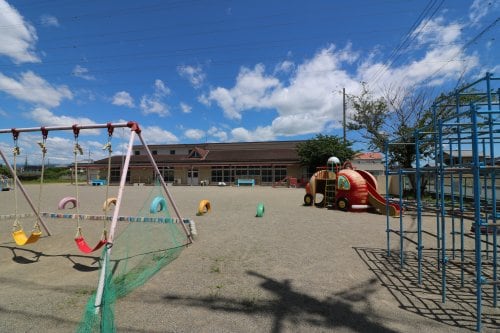 足利さくら幼稚園(幼稚園/保育園)まで1369m エコーハイツC棟