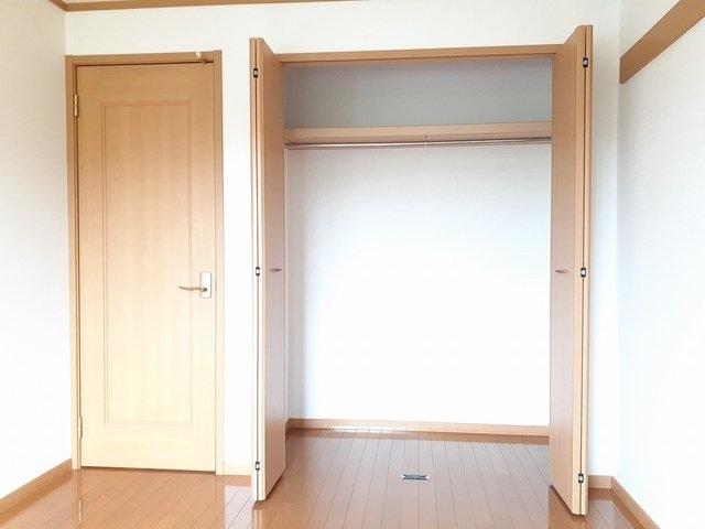 たっぷりとした収納スペースです アカシア　Ａ