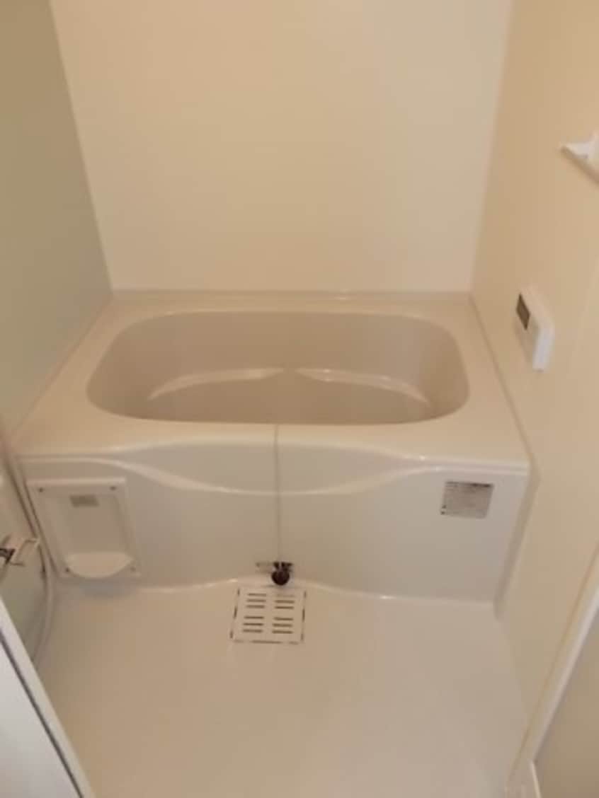 日々の疲れを癒すお風呂付です セレノ　カーサⅠ