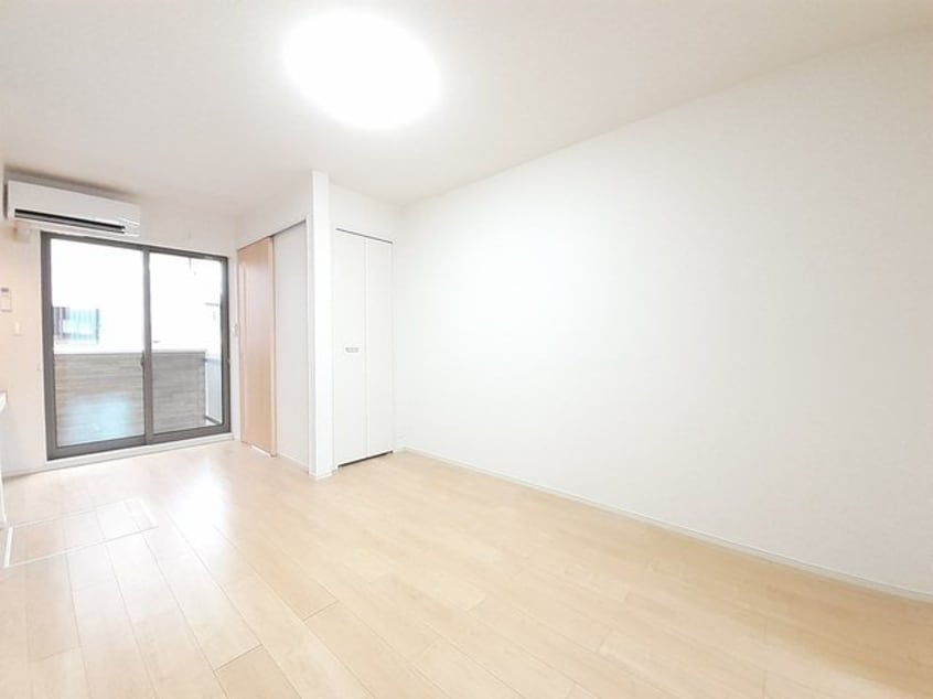  Ａｄｏｎｅ　Ｂ（アドーネ）