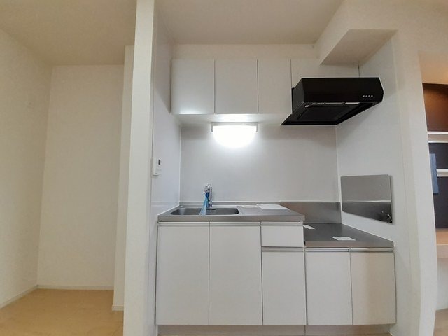  Ａｄｏｎｅ　Ｂ（アドーネ）