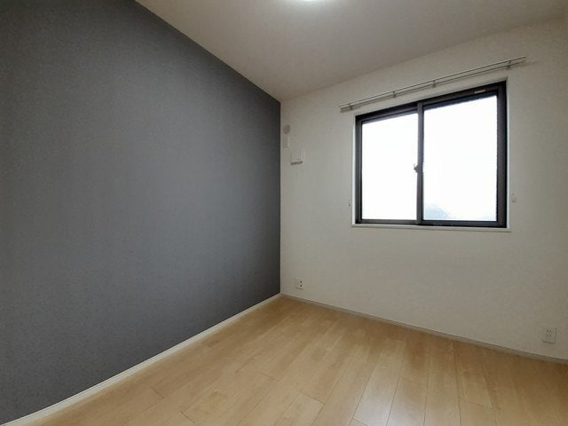  Ａｄｏｎｅ　Ｂ（アドーネ）