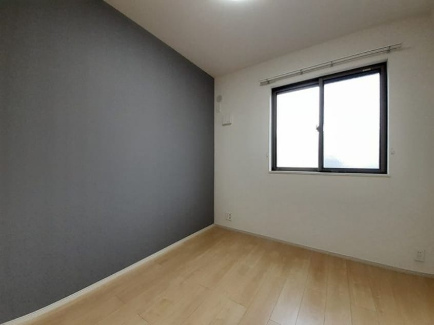  Ａｄｏｎｅ　Ｂ（アドーネ）