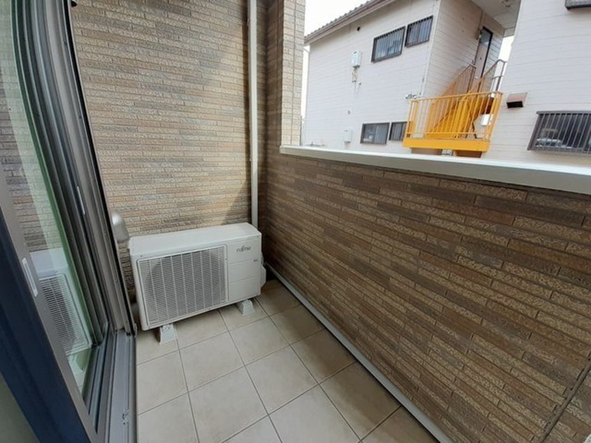  Ａｄｏｎｅ　Ｂ（アドーネ）