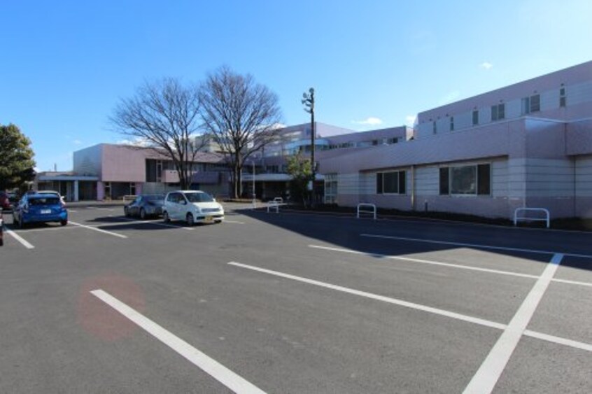 本庄記念病院 767m ラ・ヴィータ