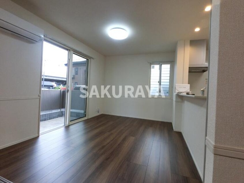  フロール2「FLOR2」