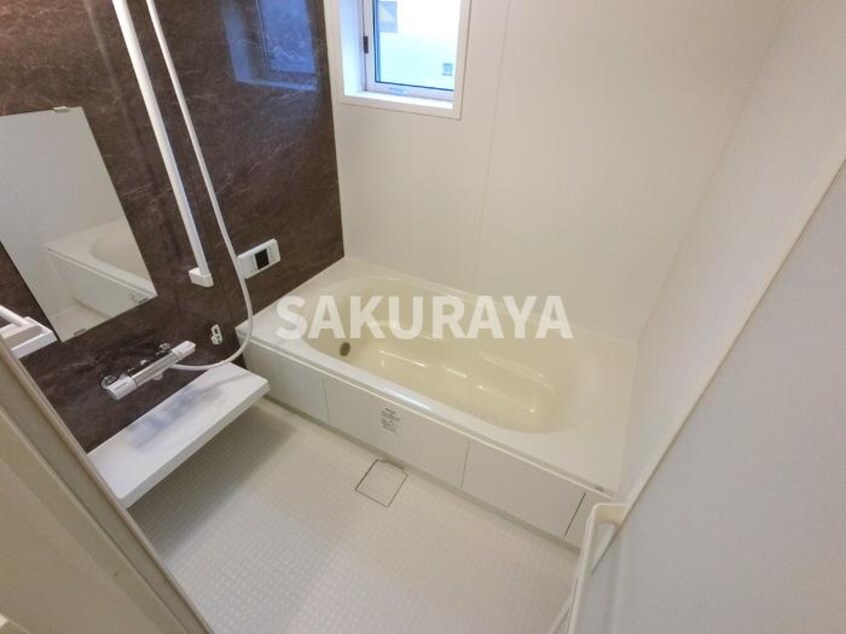  フロール2「FLOR2」