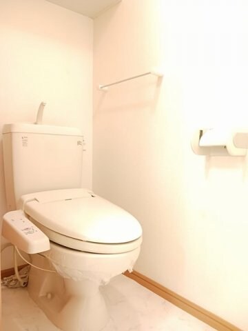 清潔感のあるトイレです ファンタジア　ヒルズＢ