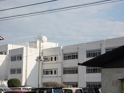 山前小学校まで800m