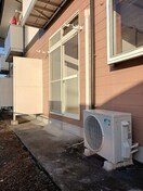 簡単な家庭菜園も楽しめるお庭です エルディム山　Ｂ