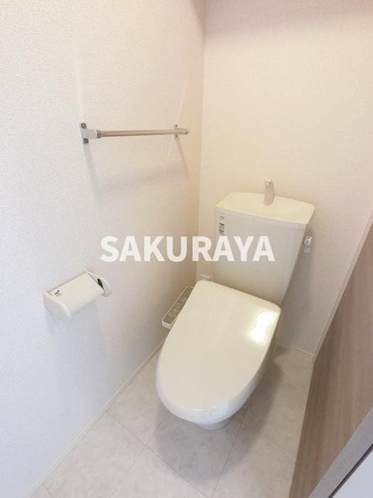 冬でも温かく快適です。もちろん洗浄機能もついています。 プレミスト Ⅰ