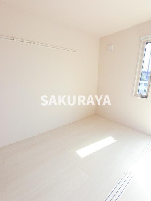 明るいフローリングフロアです。 プレミスト Ⅰ