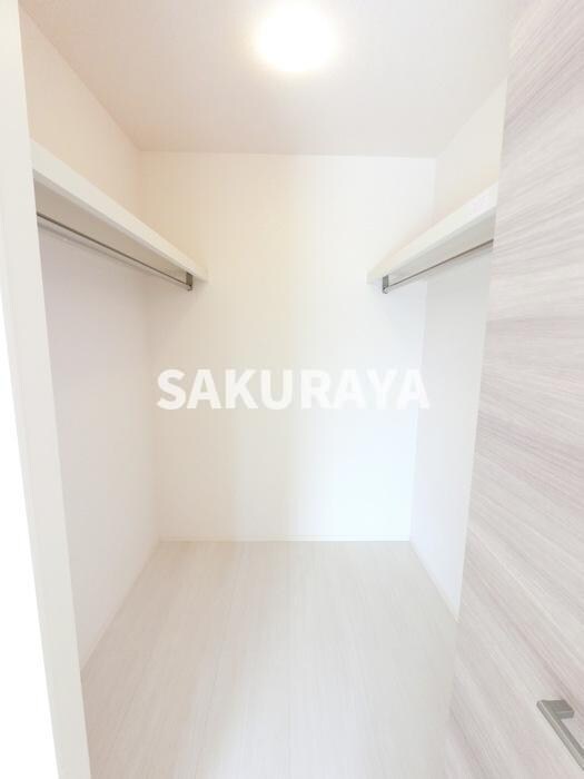 衣類から大きな荷物までたくさん収納できます。 プレミスト Ⅰ