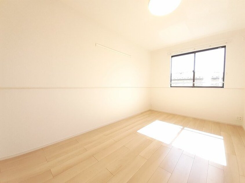  ＨＹソレイユ　Ｂ