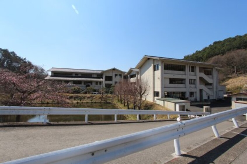 足利市立第一中学校 1726m サンビレッジ足利
